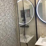 Apartament Immodely & La Magie De Serris