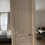 Apartament Immodely & La Magie De Serris