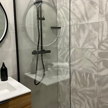 Immodely & La Magie De Σερί