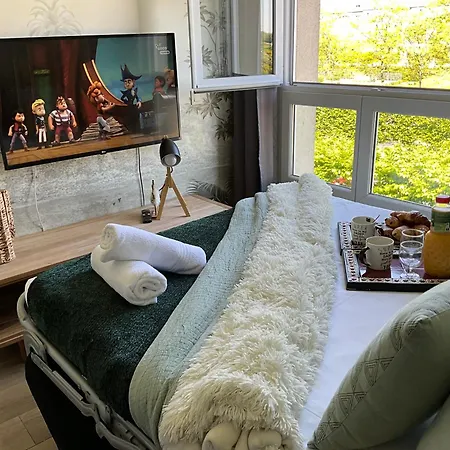 Immodely & La Magie De