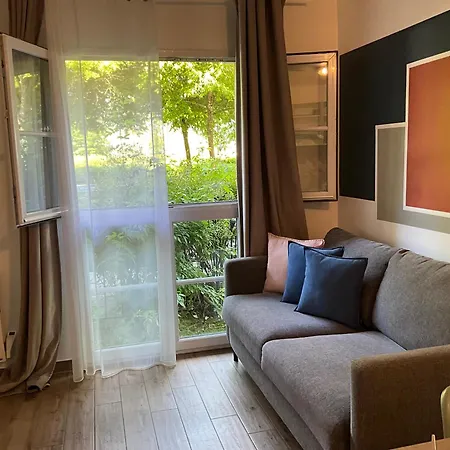 Immodely & La Magie De * Σερί