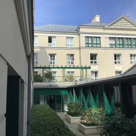 Immodely & La Magie De